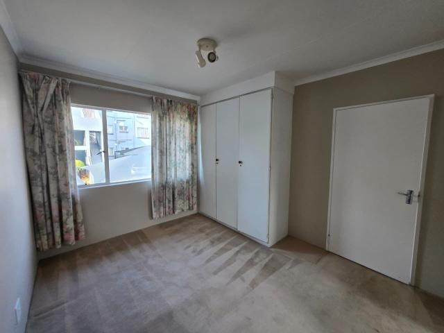 Apartment for sale in Vosloorus, Gauteng