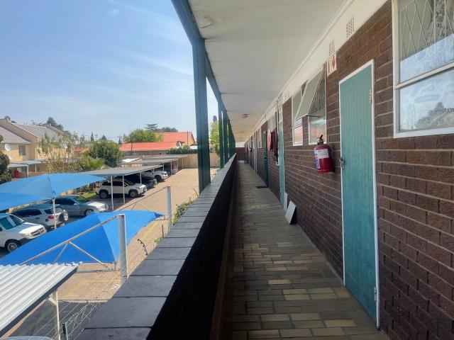 Apartment for sale in Vosloorus, Gauteng