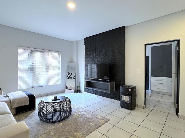 Apartment for sale in Waterkloof, Gauteng