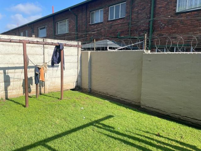 Apartment for sale in Pullens Hope, Mpumalanga
