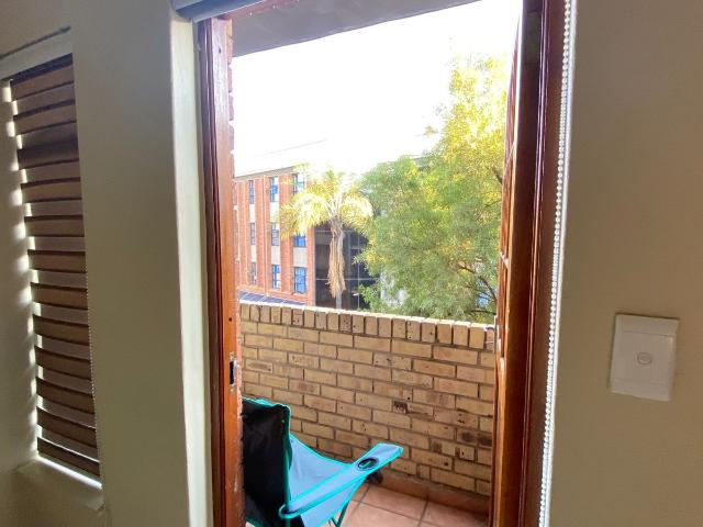 Apartment for sale in Vosloorus, Gauteng