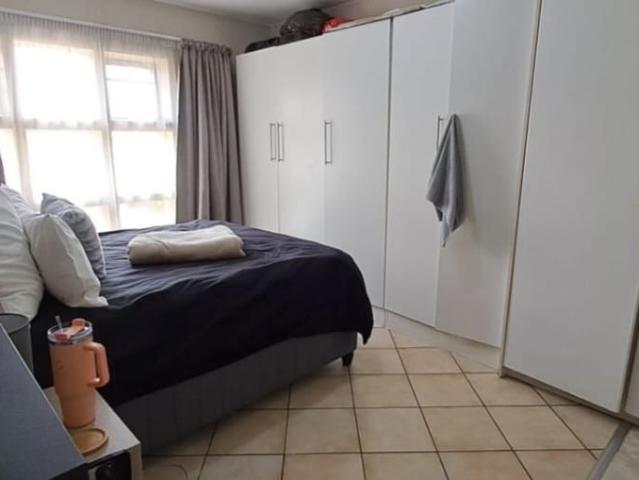 Apartment for sale in Vosloorus, Gauteng