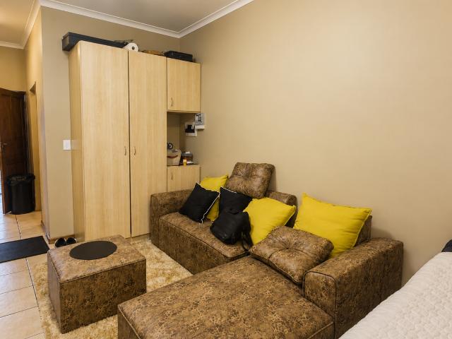 Apartment for sale in Waterkloof, Gauteng