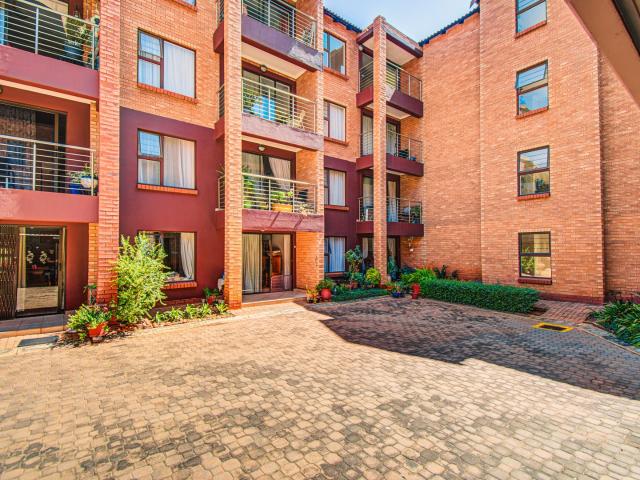 Apartment for sale in Waterkloof, Gauteng