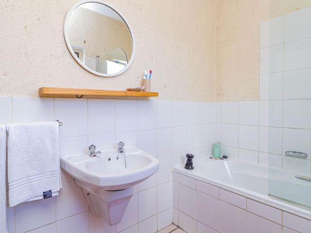 Apartment for sale in Vosloorus, Gauteng