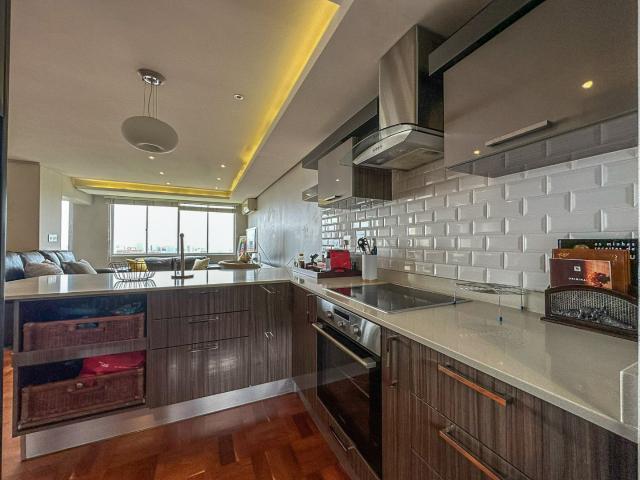 Apartment for sale in Seaview, Kwazulu-natal