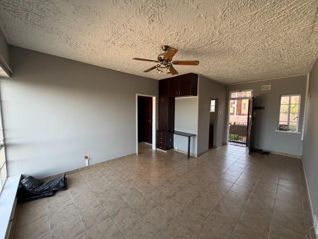 Apartment for sale in Seaview, Kwazulu-natal