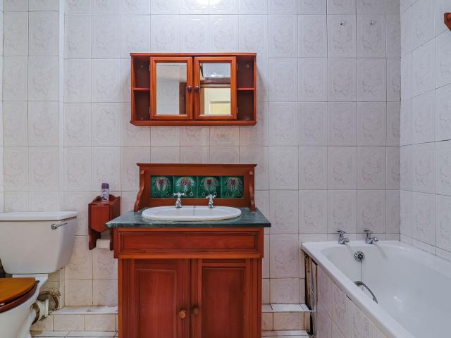 Apartment for sale in Seaview, Kwazulu-natal