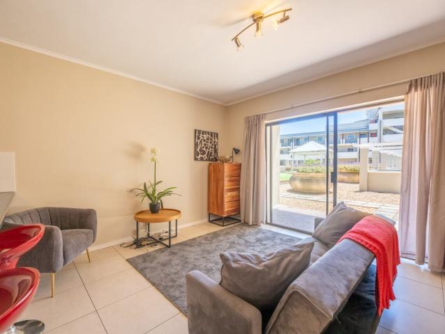 Apartment for sale in Cape Town, Western Cape