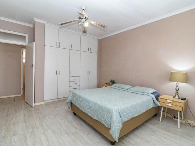 Apartment for sale in Seaview, Kwazulu-natal