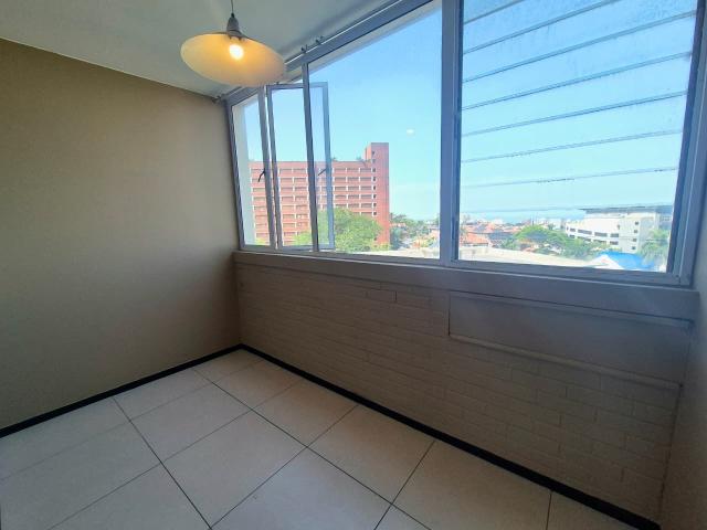 Apartment for sale in Seaview, Kwazulu-natal