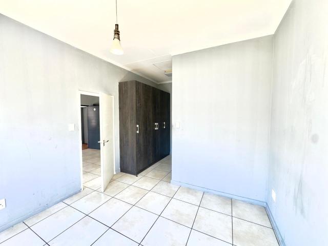 Apartment for sale in Vosloorus, Gauteng