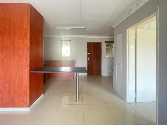 Apartment for sale in Vosloorus, Gauteng