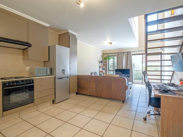 Apartment for sale in Paulshof, Alexandra