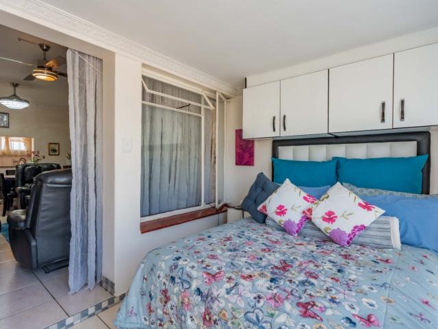 Apartment for sale in New Germany, Kwazulu-natal