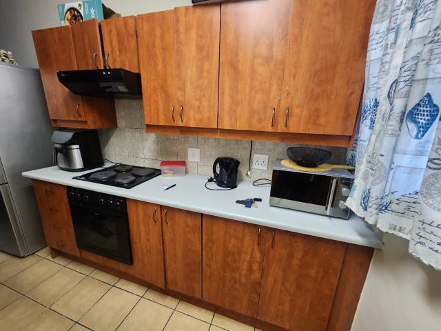 Apartment for sale in Dr Kenneth Kaunda, North West