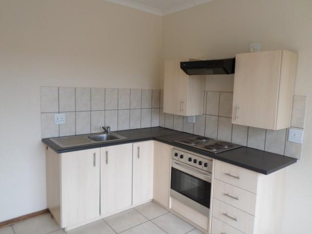 Apartment for sale in Dr Kenneth Kaunda, North West
