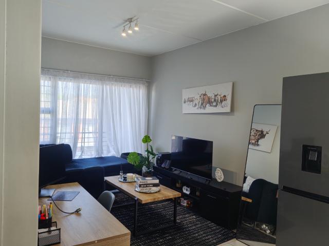Apartment for sale in Vosloorus, Gauteng