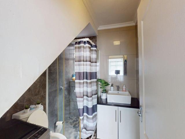 Apartment for sale in Port Elizabeth, Eastern Cape