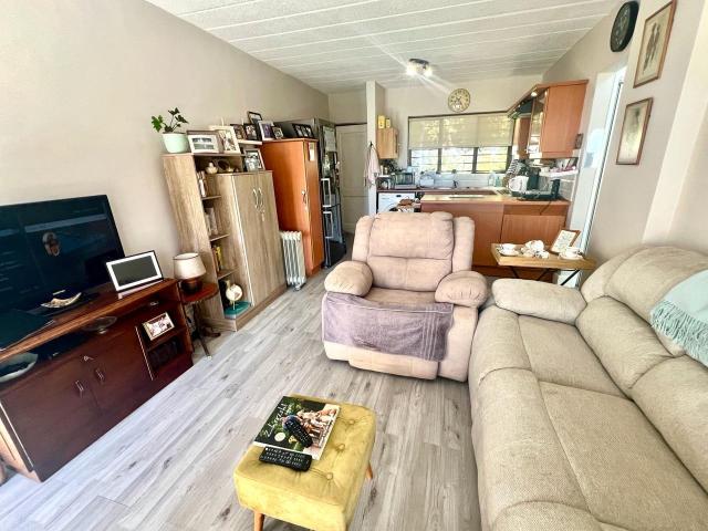 Apartment for sale in Vosloorus, Gauteng