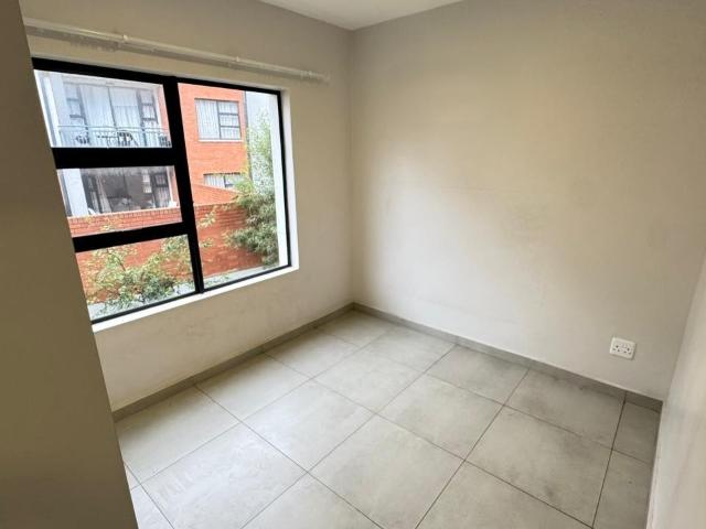 Apartment for sale in Lombardy Estate, Kungwini