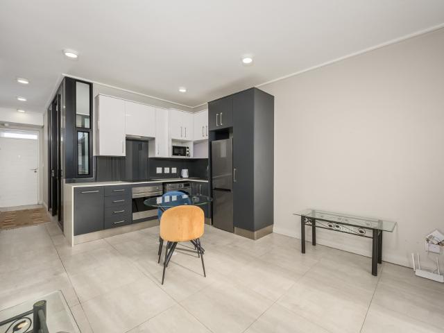 Apartment for sale in Port Elizabeth, Eastern Cape