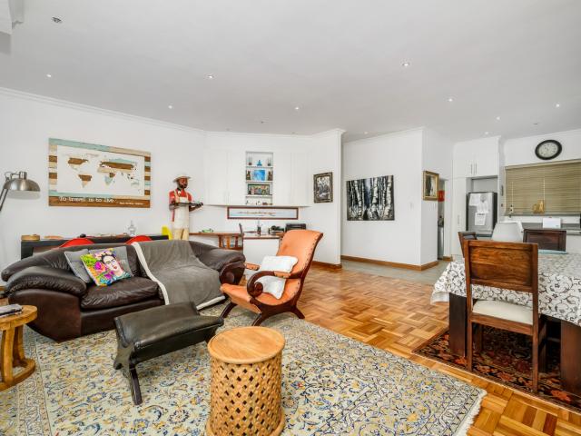 Apartment for sale in Port Elizabeth, Eastern Cape