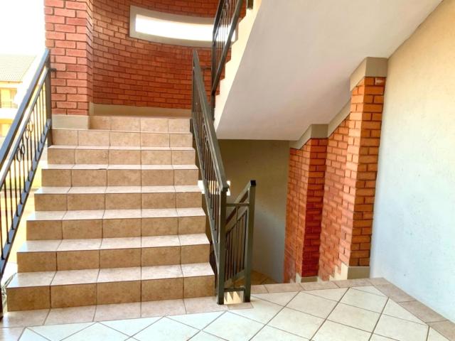 Apartment for sale in Akasia, Gauteng