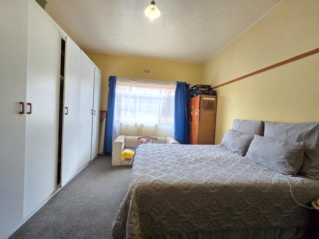 Apartment for sale in Vosloorus, Gauteng