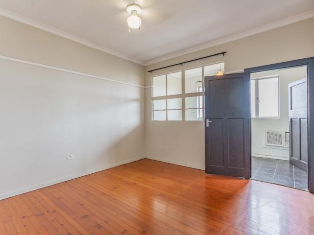 Apartment for sale in Seaview, Kwazulu-natal