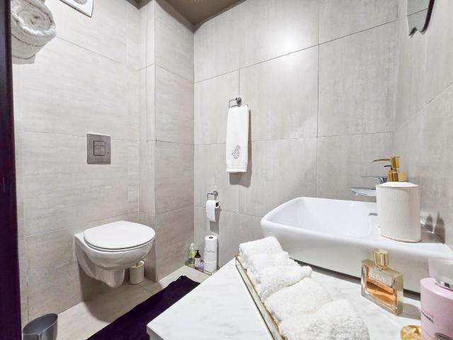 Apartment for sale in Umhlanga, Kwazulu-natal