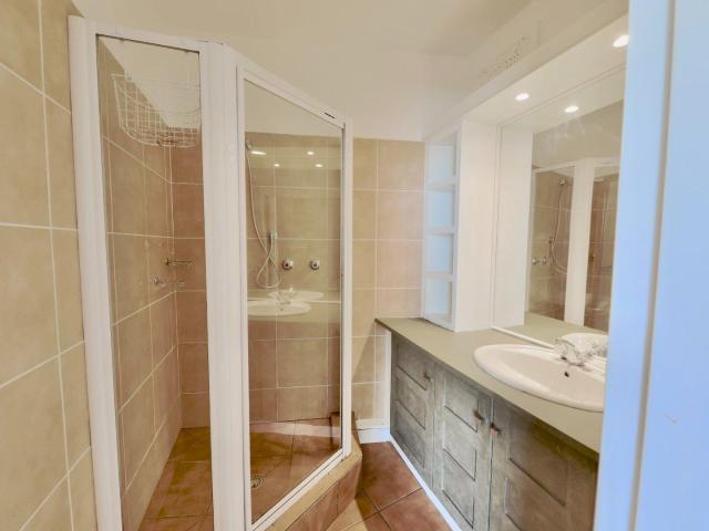 Apartment for sale in Cape Town, Western Cape