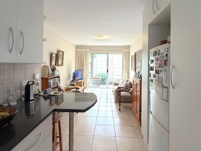 Apartment for sale in Port Elizabeth, Eastern Cape