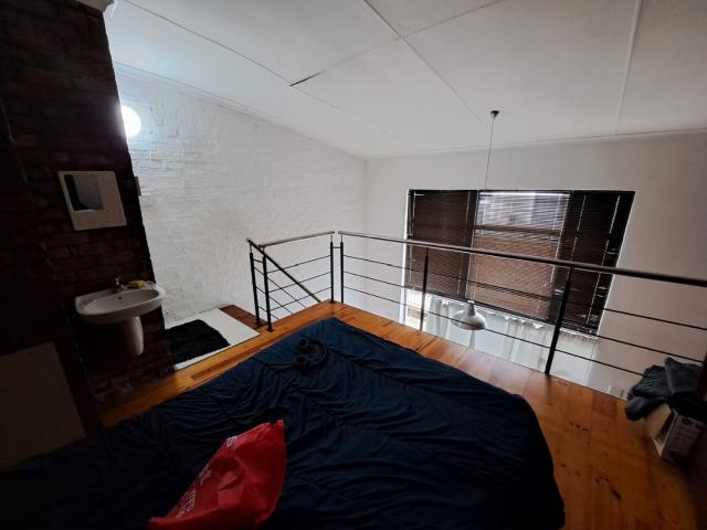 Apartment for sale in Port Elizabeth, Eastern Cape