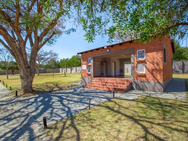 Apartment for sale in Nooitgedacht, Gauteng