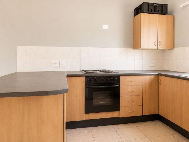 Apartment for sale in Nooitgedacht, Gauteng