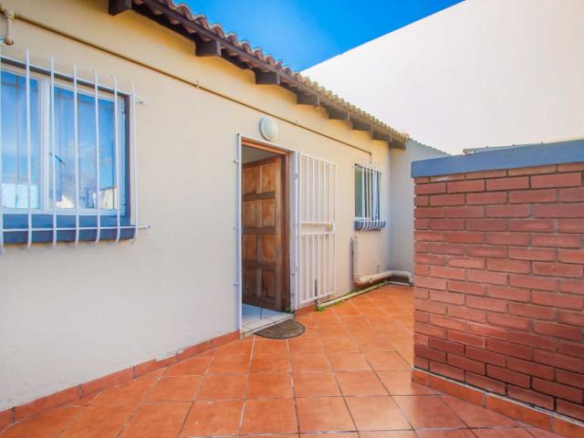 Apartment for sale in Nooitgedacht, Gauteng