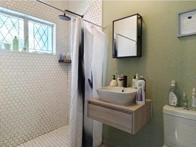 Apartment for sale in Seaview, Kwazulu-natal