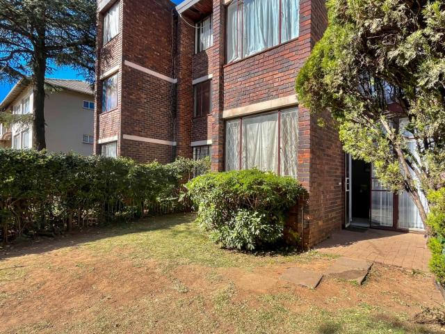 Apartment for sale in Vosloorus, Gauteng