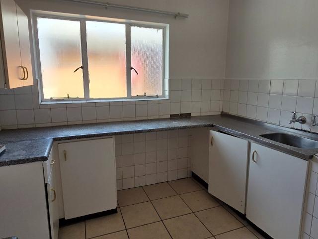 Apartment for sale in Vosloorus, Gauteng
