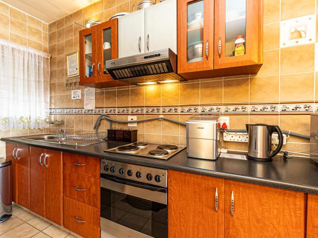 Apartment for sale in Kingsburgh, Kwazulu-natal
