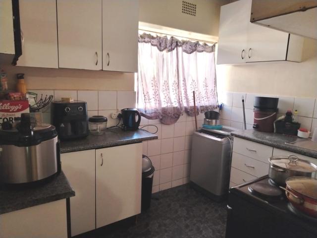 Apartment for sale in Nooitgedacht, Gauteng