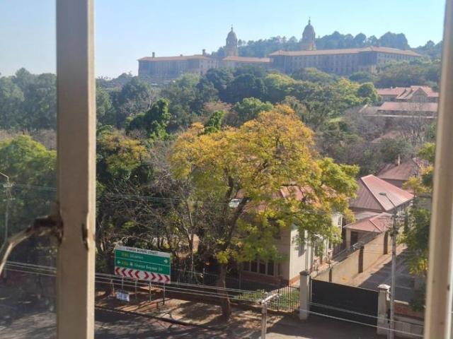 Apartment for rent in Waterkloof, Gauteng