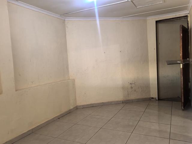 Apartment for rent in Chatsworth, Kwazulu-natal
