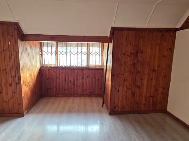 Apartment for rent in Seaview, Kwazulu-natal