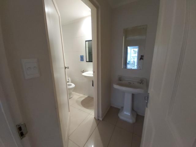 Apartment for rent in Seaview, Kwazulu-natal