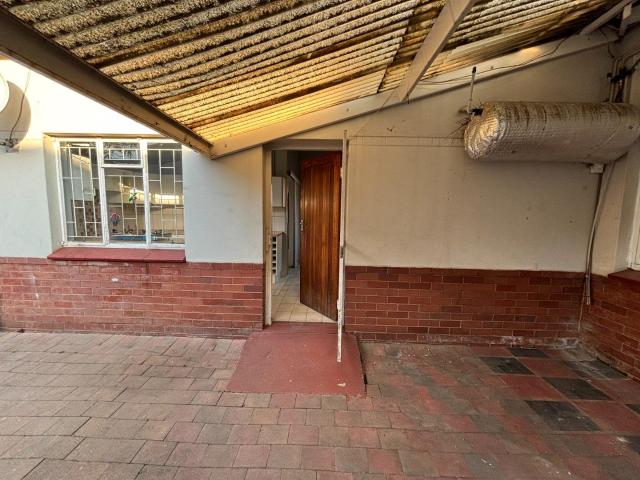 Apartment for rent in Waterkloof, Gauteng