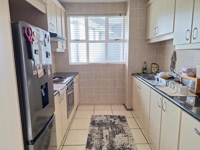 Apartment for rent in Kingsburgh, Kwazulu-natal