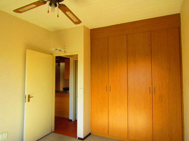 Apartment for rent in Douglasdale, Randburg