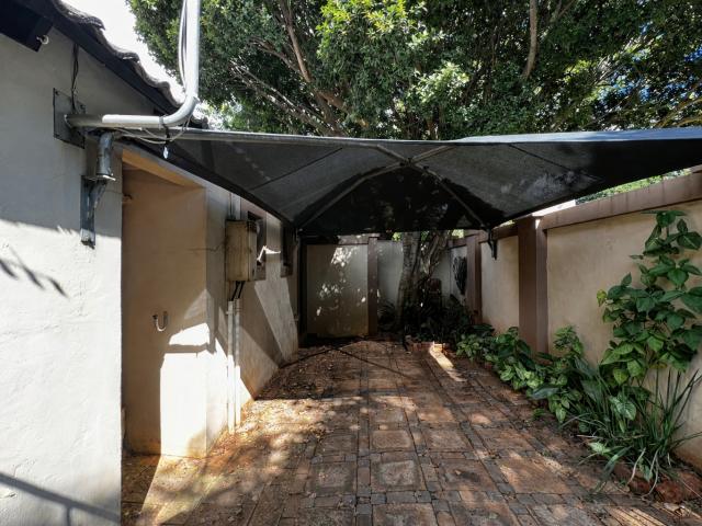 Apartment for rent in Waterkloof, Gauteng